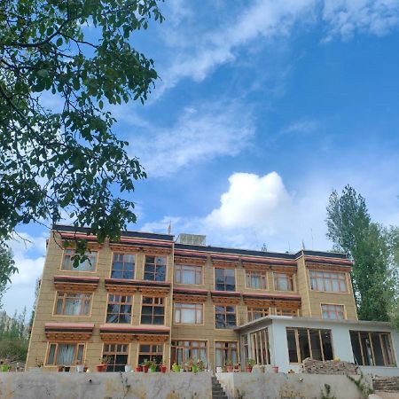 Hotel Alpine Ladakh Λεχ Εξωτερικό φωτογραφία