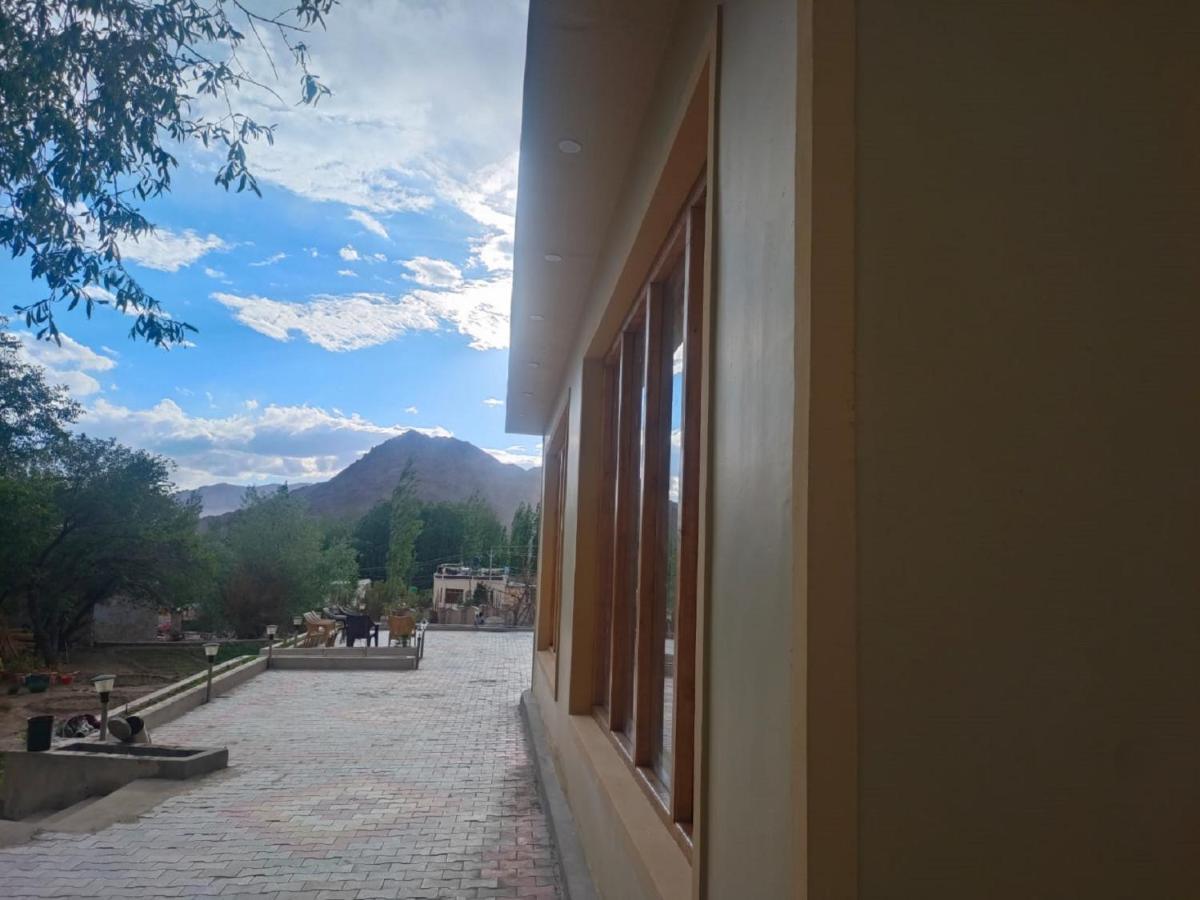 Hotel Alpine Ladakh Λεχ Εξωτερικό φωτογραφία